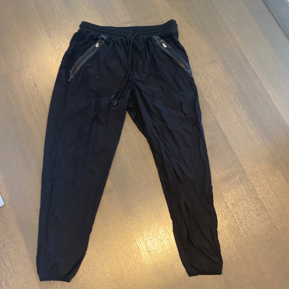 Kith size L joggers